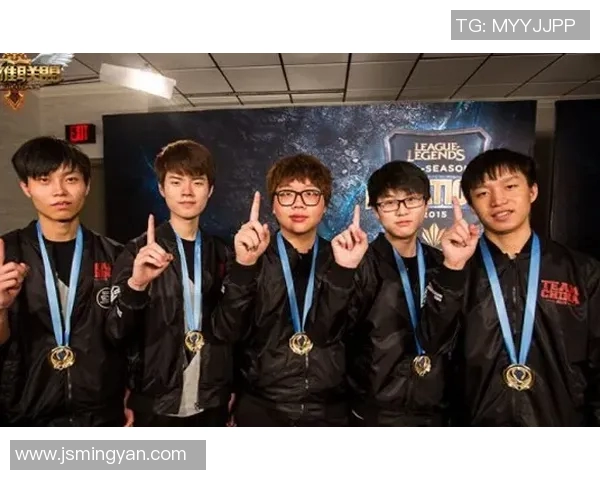 电竞比分赛后复盘V5与EDG对决的精彩瞬间与战术分析